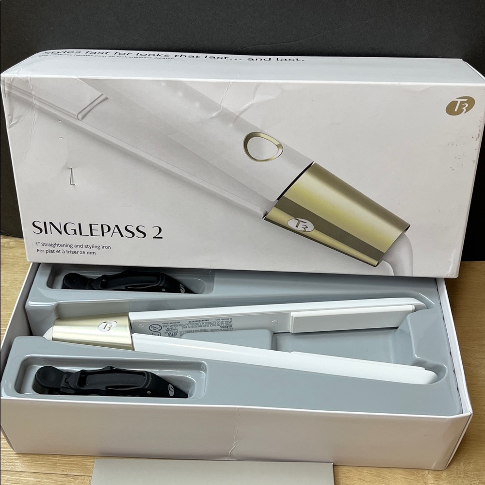 T3 SinglePass 2 Straightening & Styling Iron - Picture 3 of 7